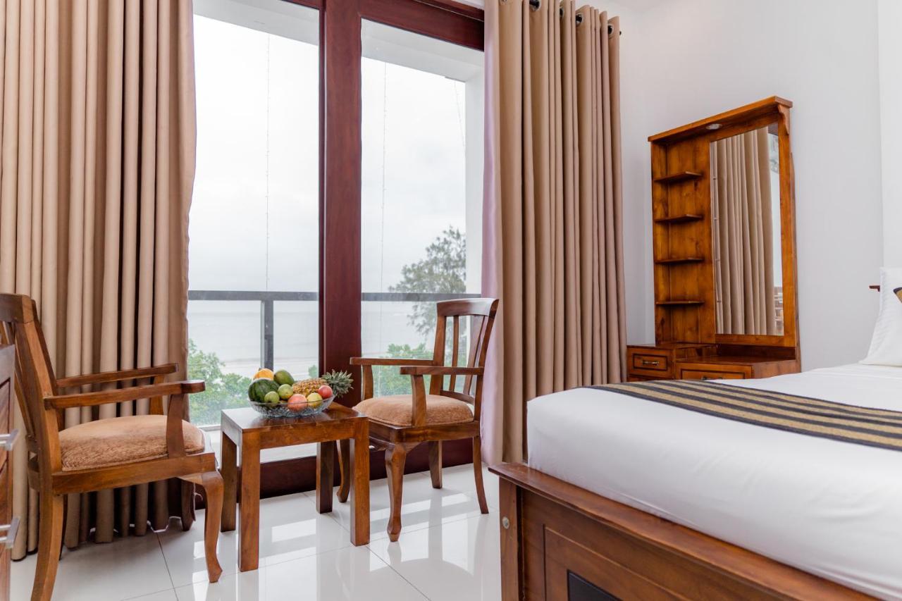 Hotel Centhara Beach Weligama Zewnętrze zdjęcie