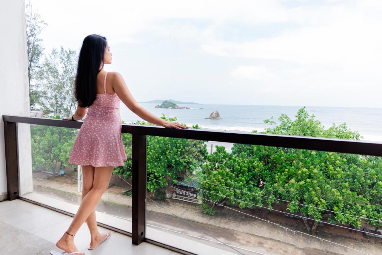 Hotel Centhara Beach Weligama Zewnętrze zdjęcie